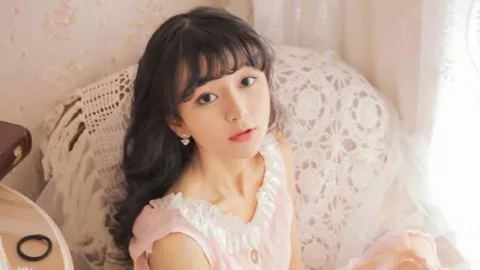 花泽香菜小野贤章离婚原因