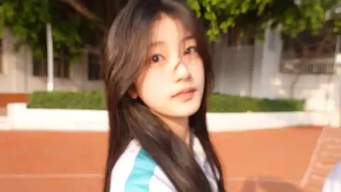 00后女生追星频繁染发患肾病