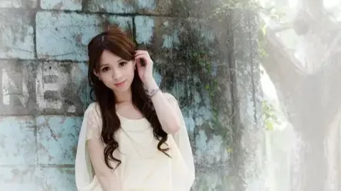 郑钦文退赛中网