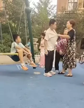 小区游乐场管理