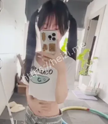 幼幼抖音直播走光