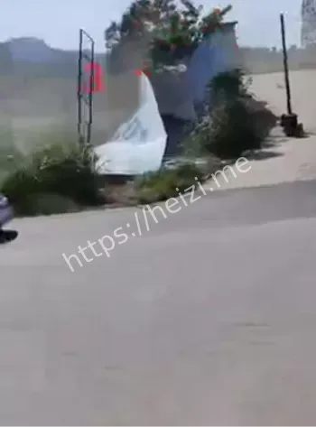 景德镇SUV下坡起飞事故