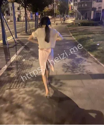 川大校花反差婊实锤