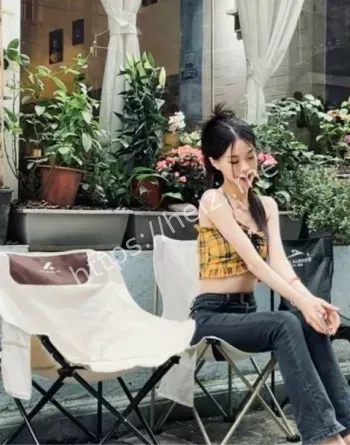 邓乐颖校花反差曝光