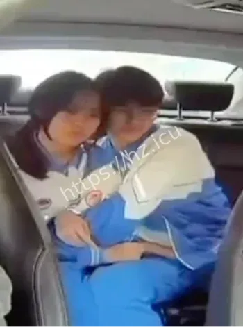 出租车监控学生大战